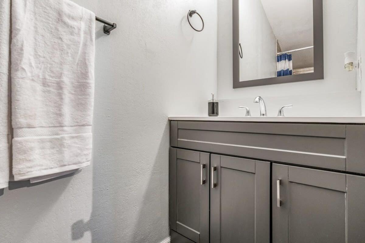 Pensacola Pearl - Studio Apartment - Pets Welcome Εξωτερικό φωτογραφία